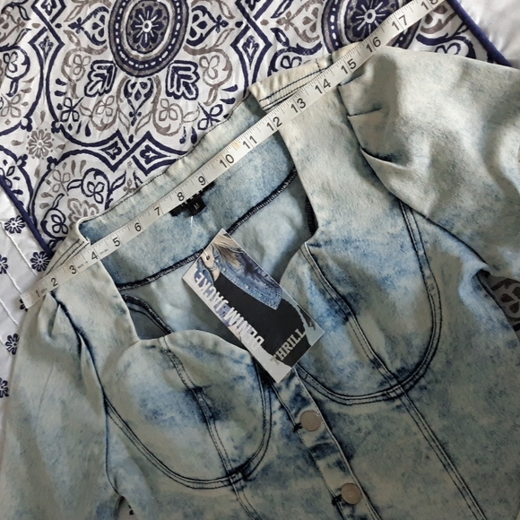 NWT Thrill Medium Novelty Acid Wash Dirty Blue Bustier Denim Jean Jacket - Picture 10 of 17